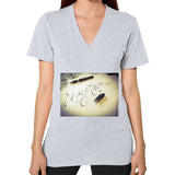 V-Neck (on woman) Heather grey Megamarca